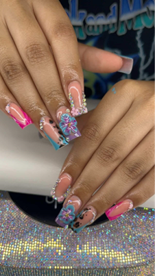 One of Sophomore Jasmin Martinez-Turcios' detailed nail sets.